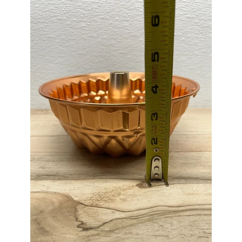 Vtg Nonstick 6 Cups Copper Finish Fluted Bund Mold Cake Baking Pan